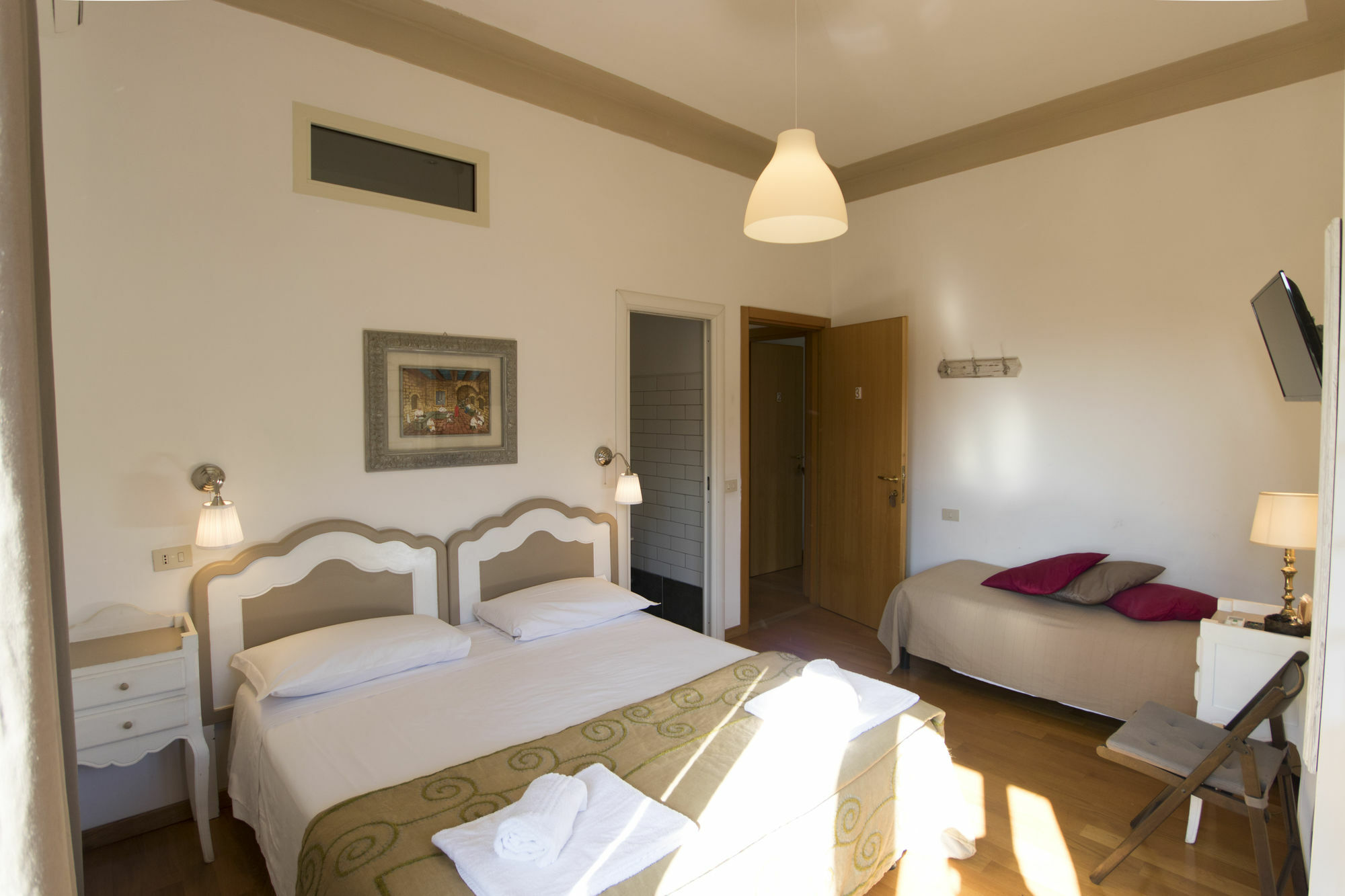 Le Suites Di Tevere Home โรม ภายนอก รูปภาพ