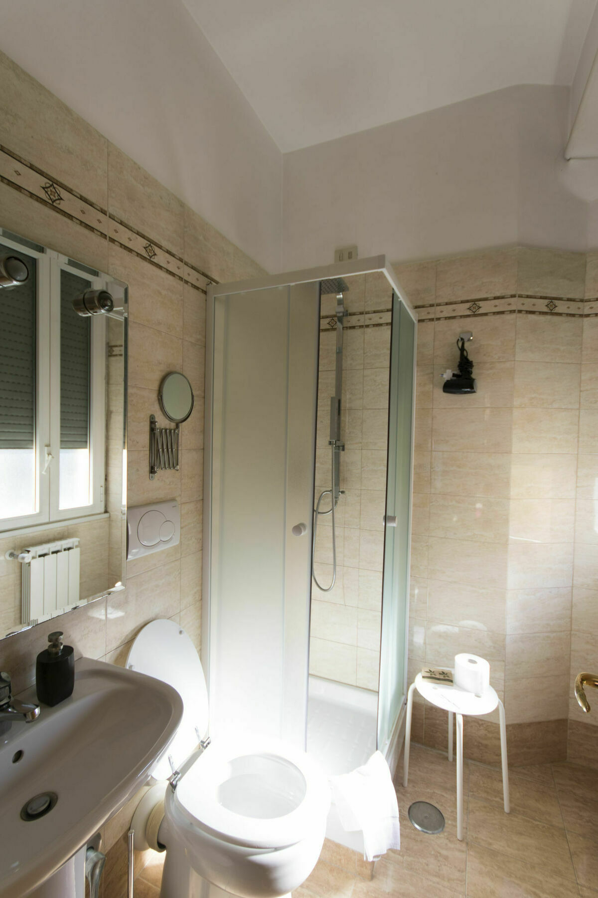Le Suites Di Tevere Home โรม ภายนอก รูปภาพ